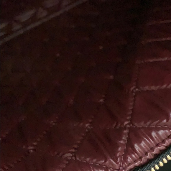 Chanel Clutch - Picture 2 of 9